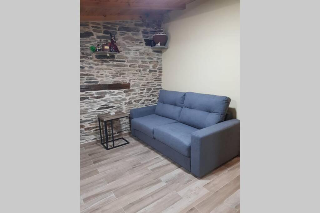Apartamento Con Vistas Al Rio A Solaina Samos Extérieur photo